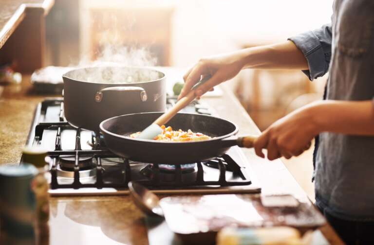 Cozinhar em casa é tema de série da SAA de São Paulo