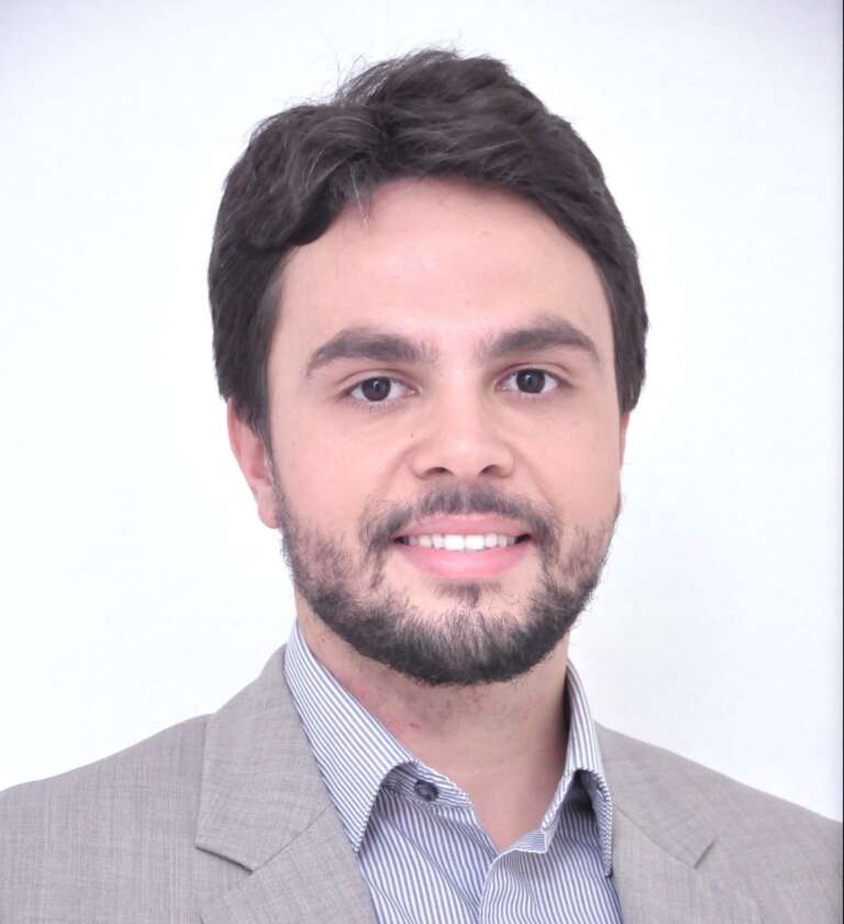 Carne suína passa por avaliação antes de ir para o mercado