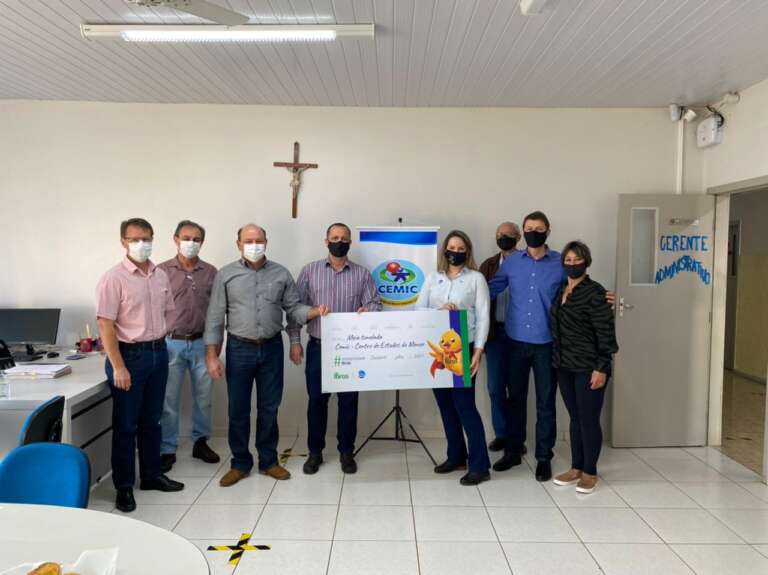 Campanha #SolidariedadeIBras entrega donativos ao CEMIC