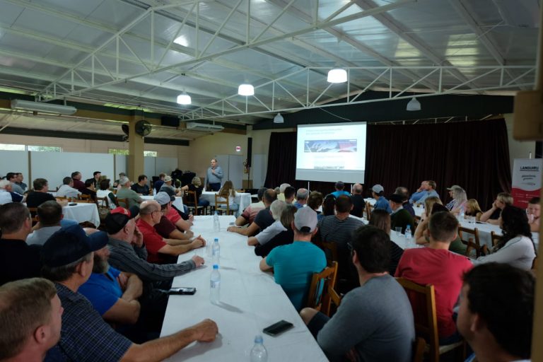 Durante evento, Agroceres PIC pauta biossegurança