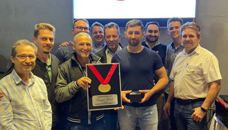 Cobb-Vantress premia Granja Real por produção de ovos