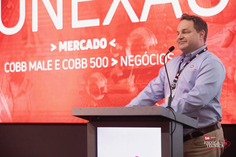 Cobb-Vantress reúne especialistas de todo País em evento