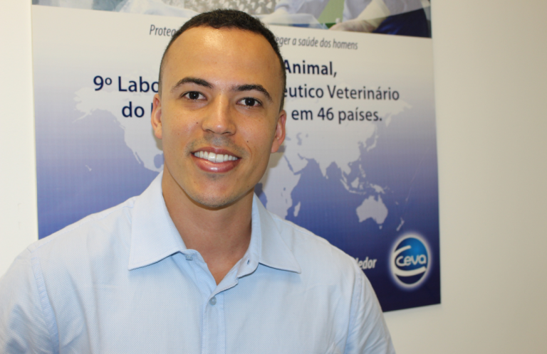 Ceva Aves promove discussão sobre aerossaculite no SIAVS