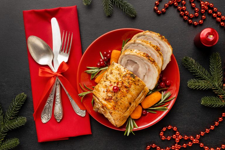 Da granja à mesa, entenda as etapas de produção das carnes natalinas