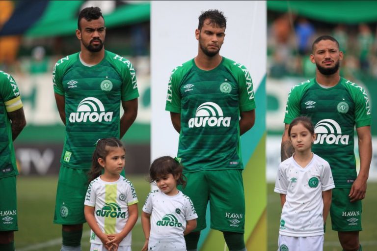 Aurora Coop segue como patrocinadora da Chapecoense