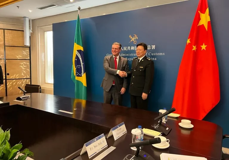 China suspende embargo à carne bovina brasileira