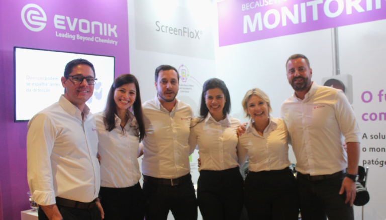 Evonik realiza pré-lançamento do Screenflox durante Unifrango 
