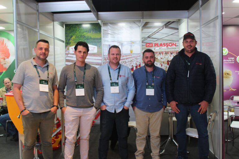 Plasson fomenta networking durante Unifrango
