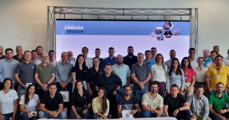 Aviagen reforça laços com produtores avícolas