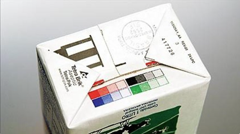 Entenda as barras coloridas nas embalagens de leite