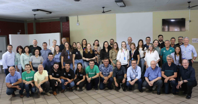 Parceria Sebrae e Aurora Coop transforma gestão de propriedades rurais
