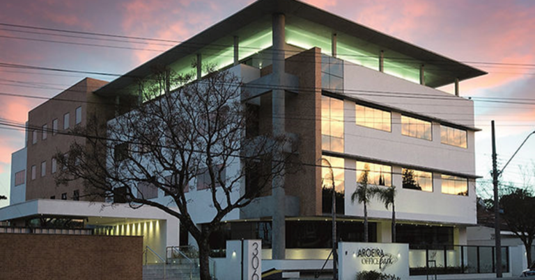 Vaccinar inaugura sede em Curitiba e avança no plano de crescimento estratégico
