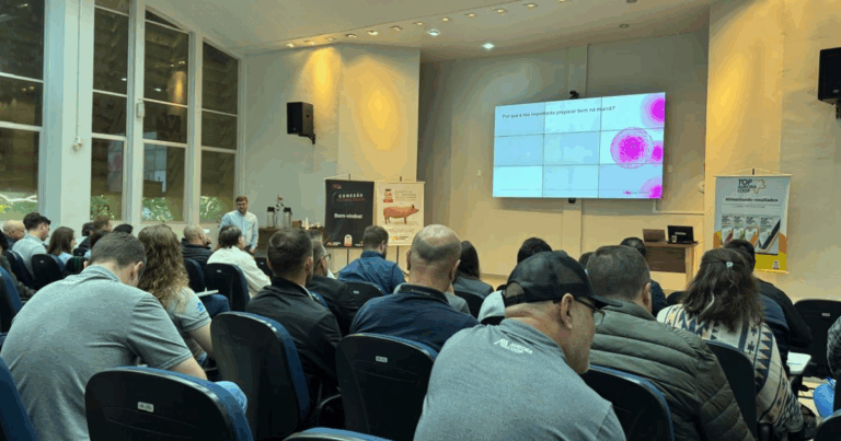 Evento técnico da Topigs Norsvin debate práticas e avanços genéticos na suinocultura