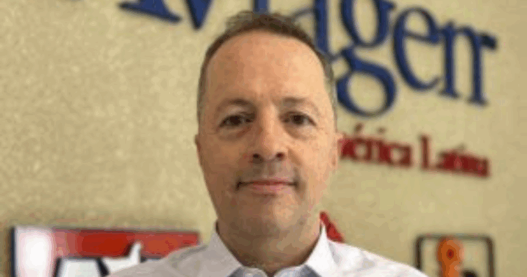 Alcides Paes assume supervisão técnica regional da Aviagen no Brasil