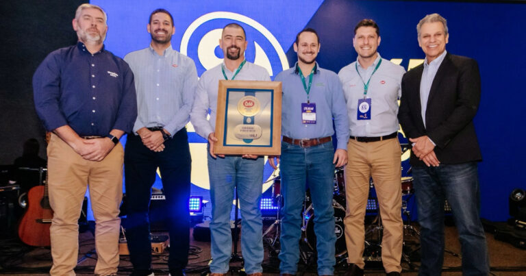 Premiação Melhores Lotes Cobb reconhece excelência na avicultura de SC e RS