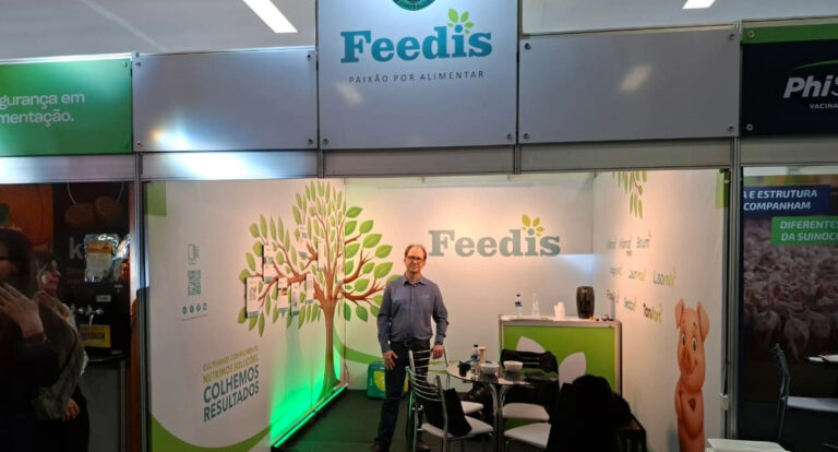 Feedis destaca soluções inovadoras para suinocultura durante SBSS 2025