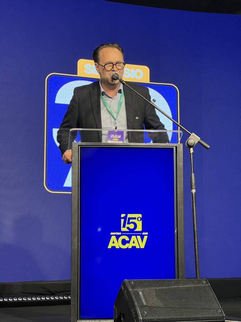 ACAV
