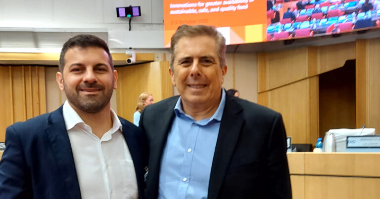 Sindirações consolida representatividade do Brasil na indústria global de alimentação animal em reuniões da FAO e IFIF