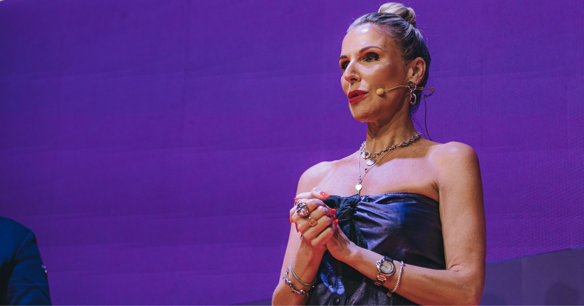 renata camargo,cnma