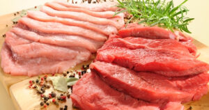 Carne suína atinge competitividade recorde frente à bovina