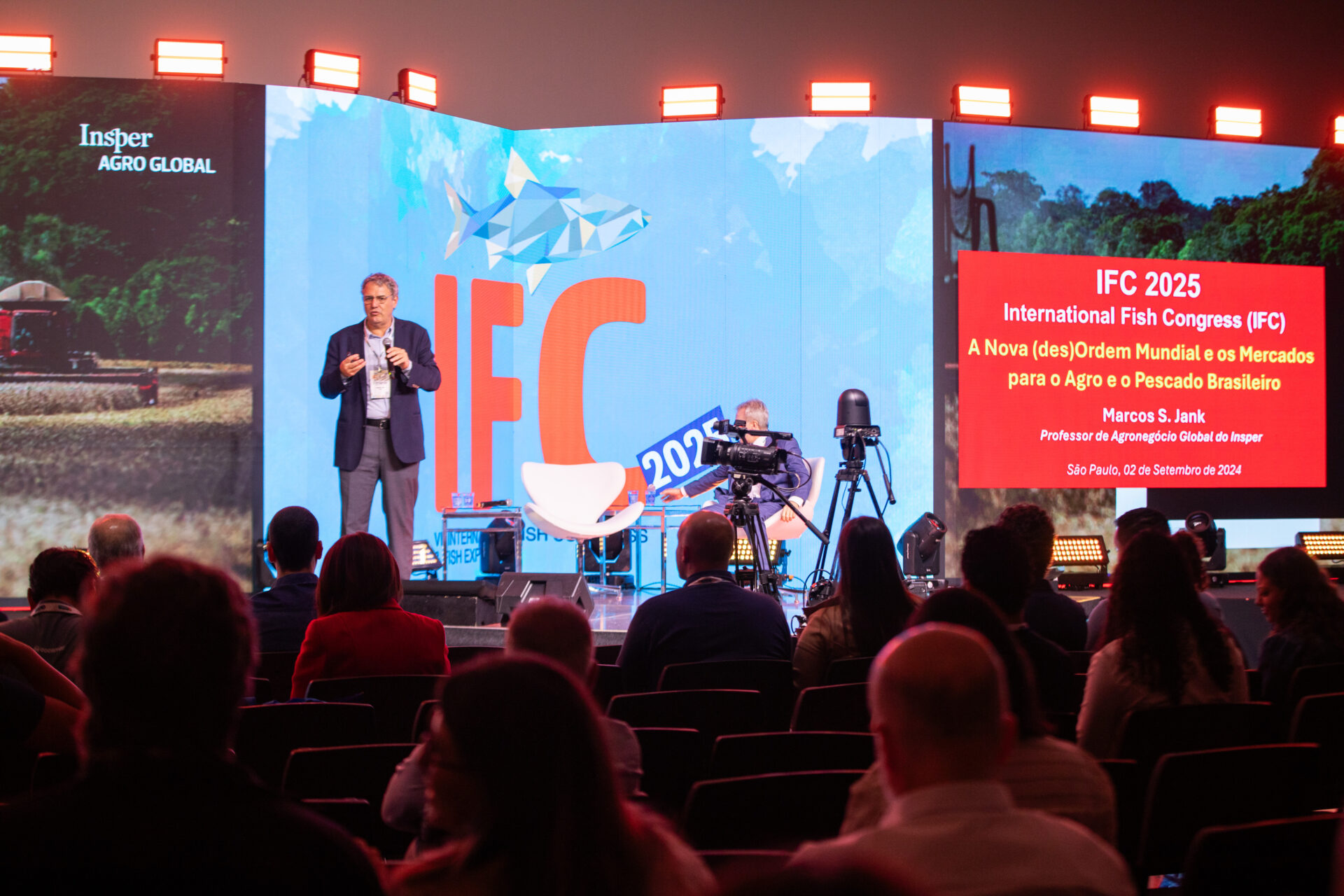 Roberto Rodrigues abre IFC Brasil 2026 com análise sobre a nova ordem mundial e os impactos para o pescado brasileiro
