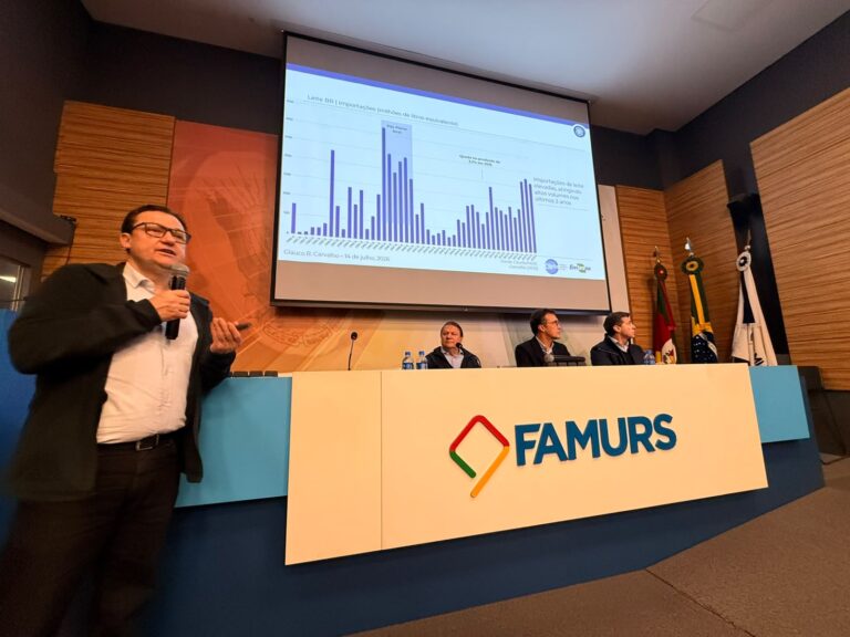 famurs