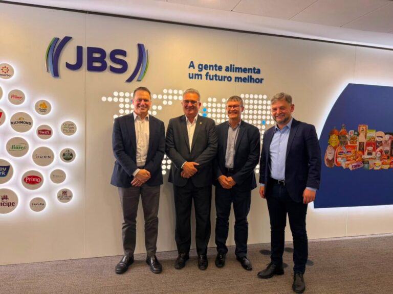 Faec e JBS discutem possíveis investimentos na proteína animal do Ceará