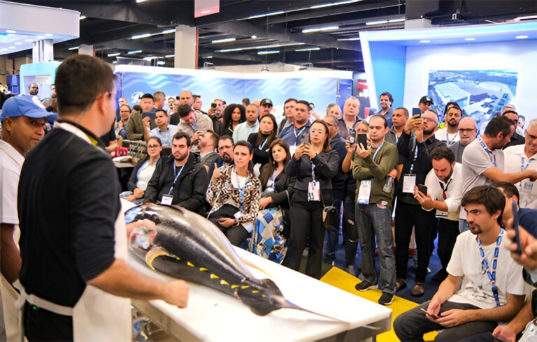 PEIXE BR debate mercados globais do pescado na Seafood Show em São Paulo