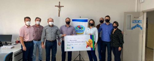 Entrega arrecadação CEMIC